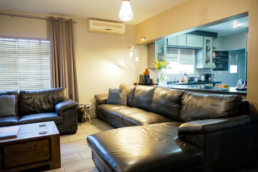 4 Bedroom Property for Sale in Wilkoppies North West